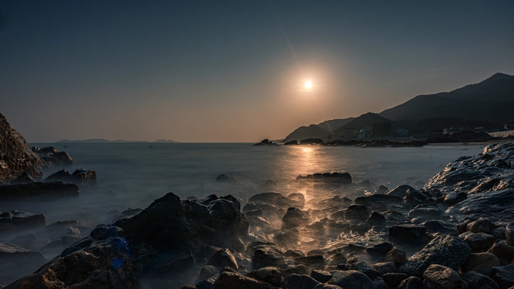 海边日出