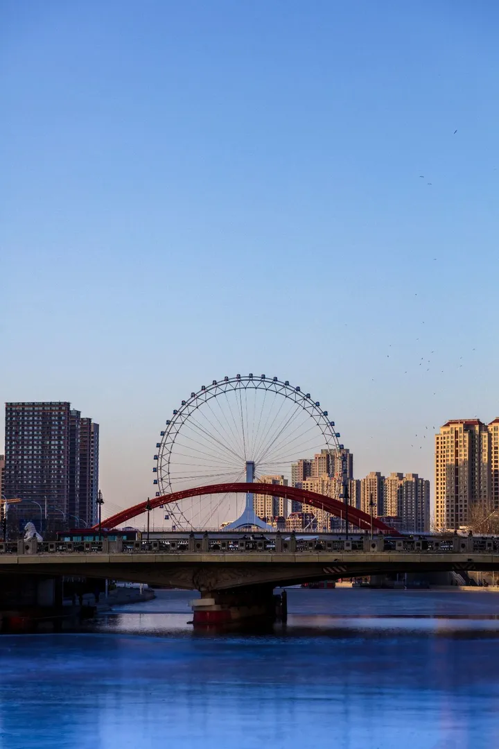 津城