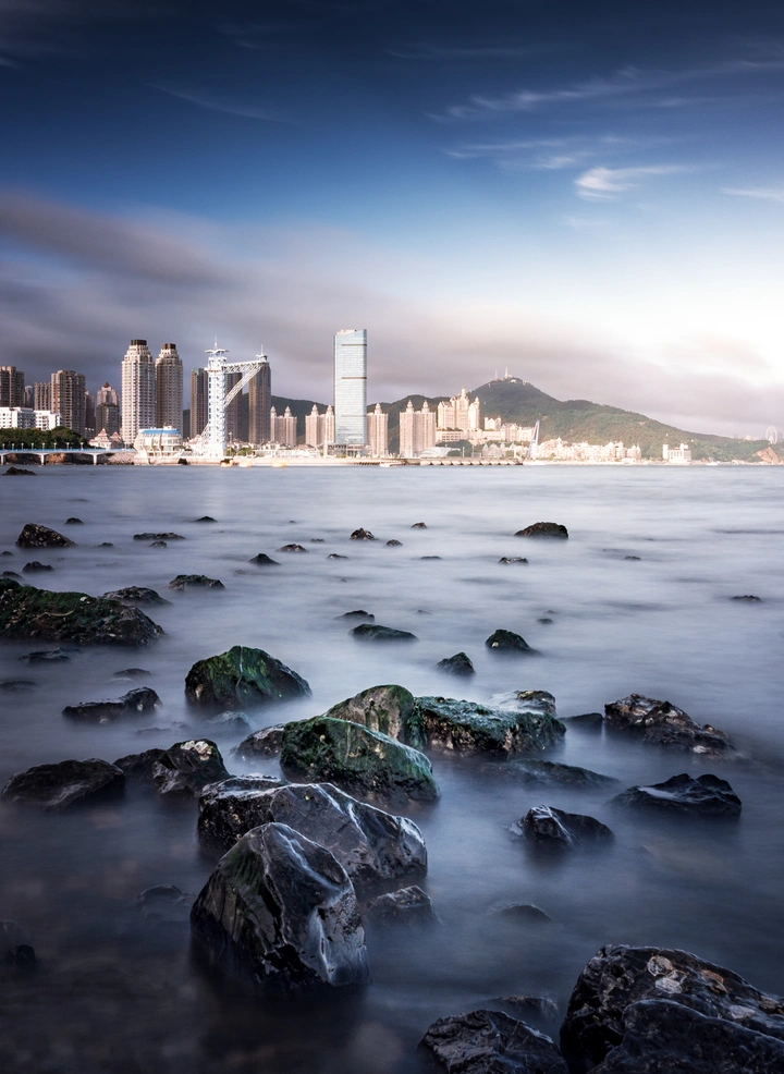 海边的城市