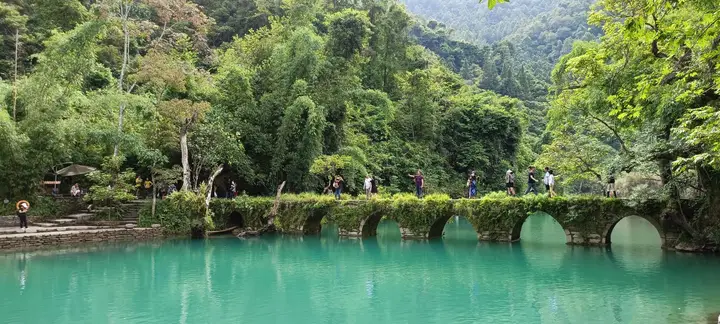 贵州小七孔景区