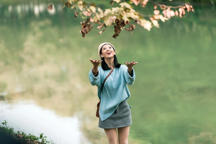 那多少往事飘散在风中
