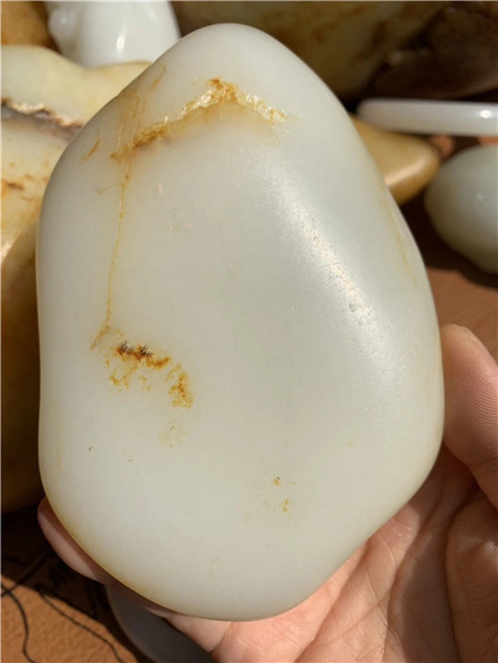 和田玉收藏级羊脂白玉籽料原石
