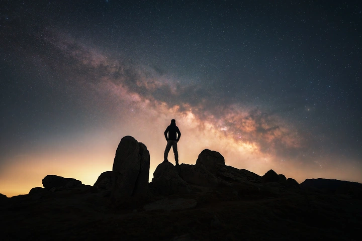 灵山星河