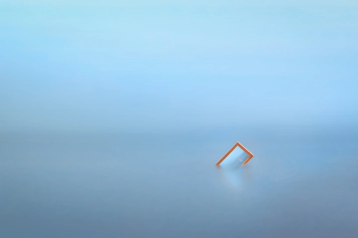 静