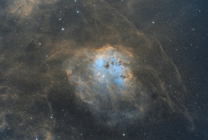 星际云中心的一个恒星形成区域