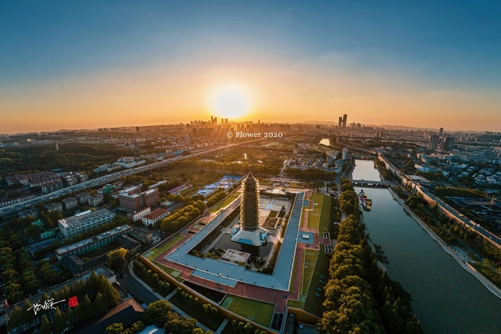夕照报恩寺