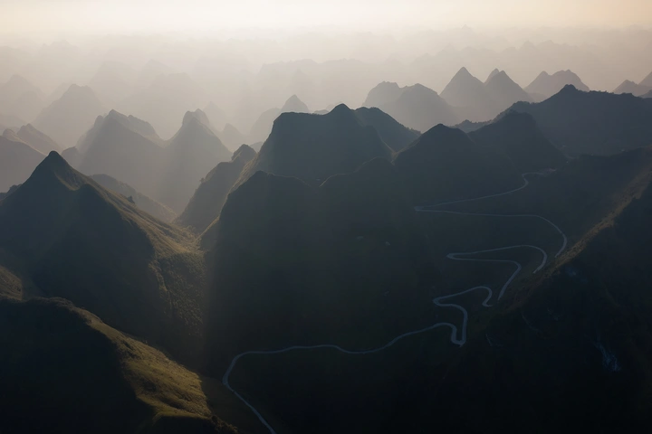 千山万弄