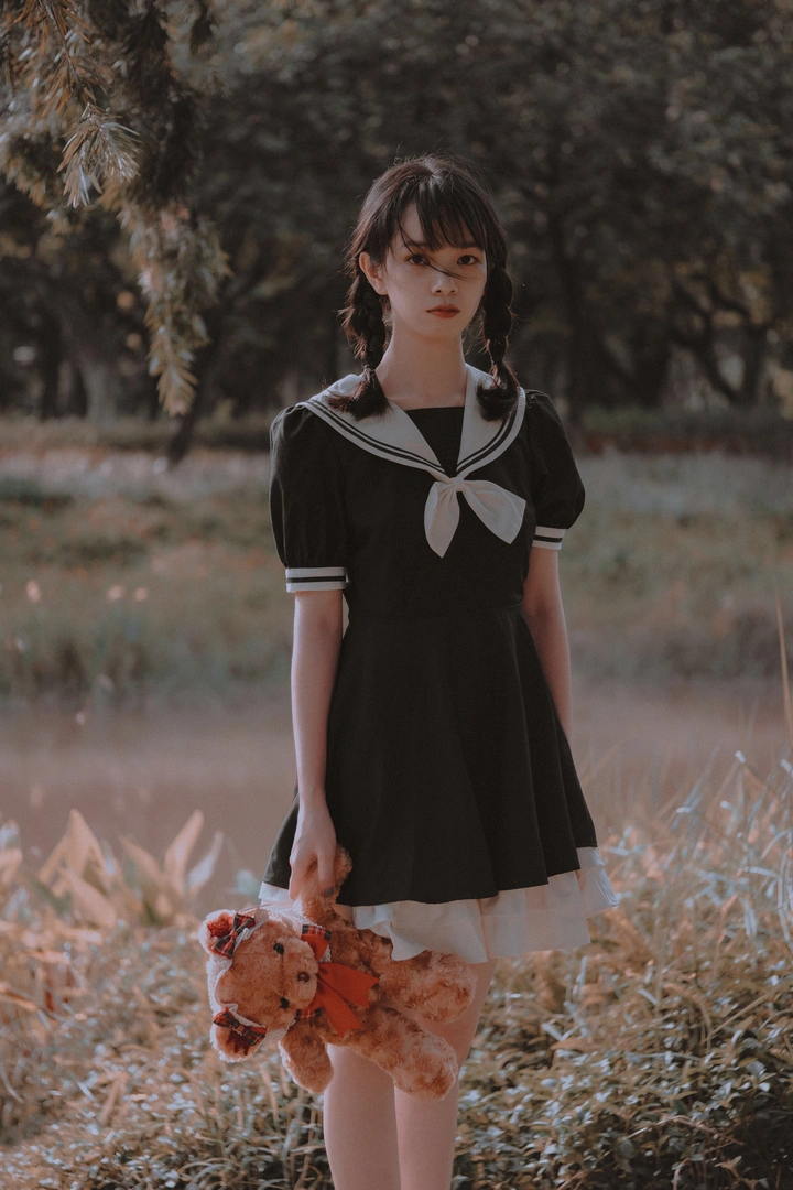 自郁少女