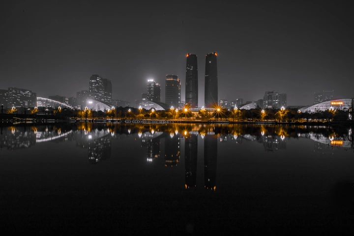 天府国际金融中心夜景