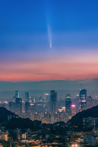 紫金山-阿特拉斯彗星