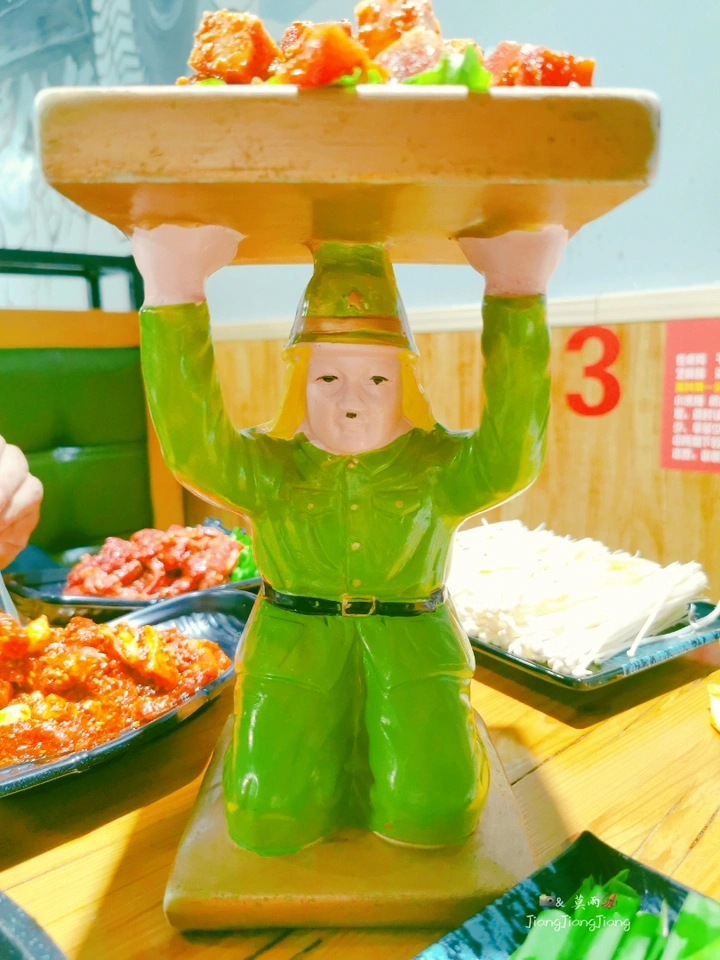 宿舍小聚