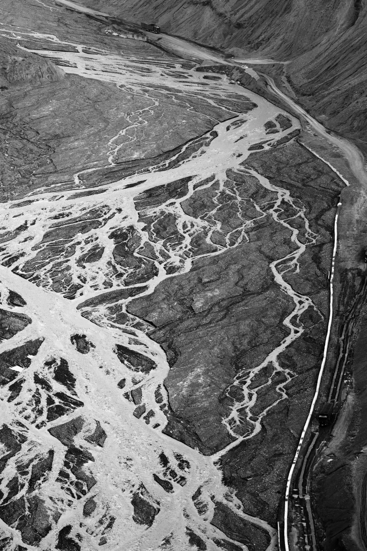 地球伤疤～安集海大峡谷、独子山大峡谷