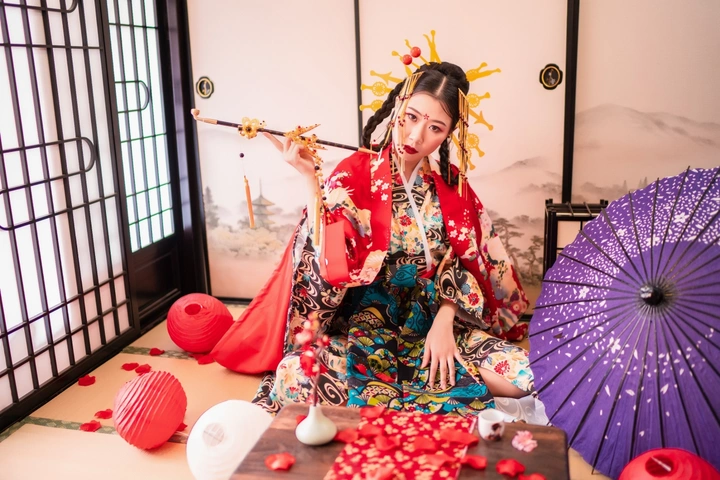 恶女花魁-亦菲