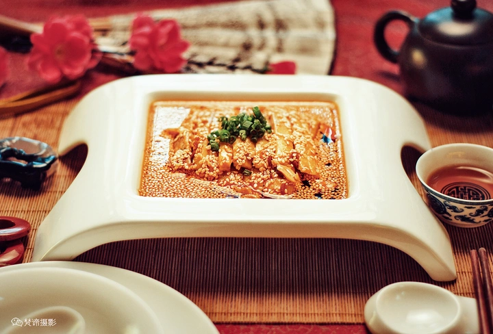美食与文化。