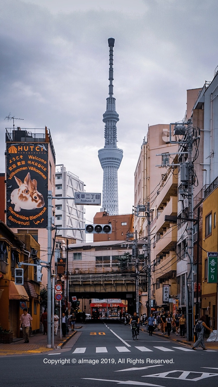 浅草晴空