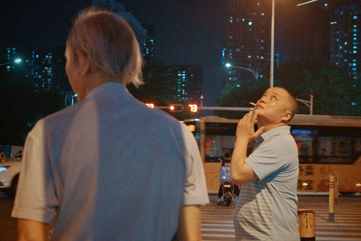 抬头看看吧