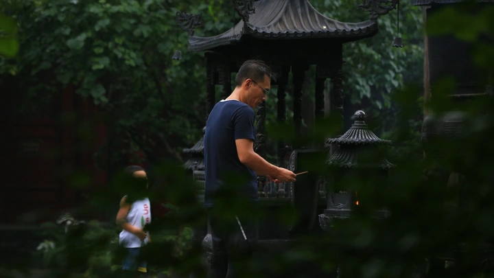 法源寺里的百态人生
