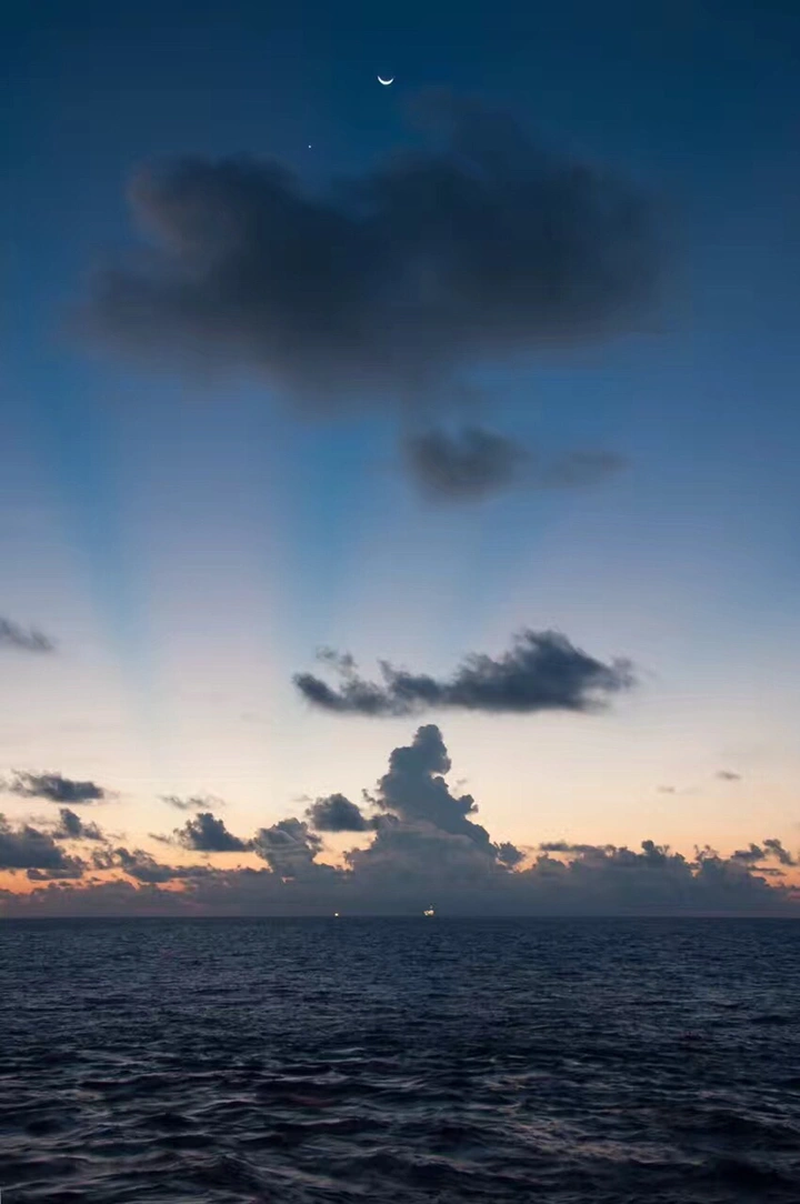 海上星月