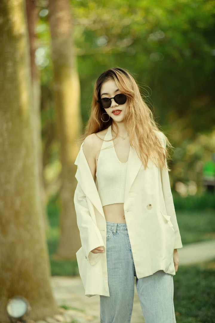 活泼青春少女