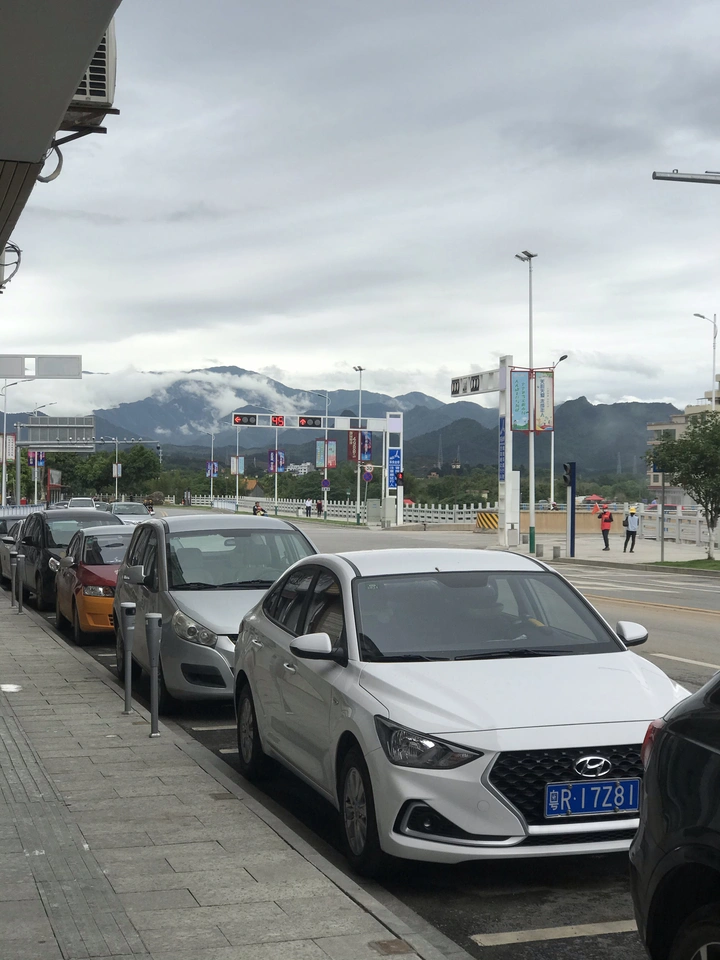 小山城的空气