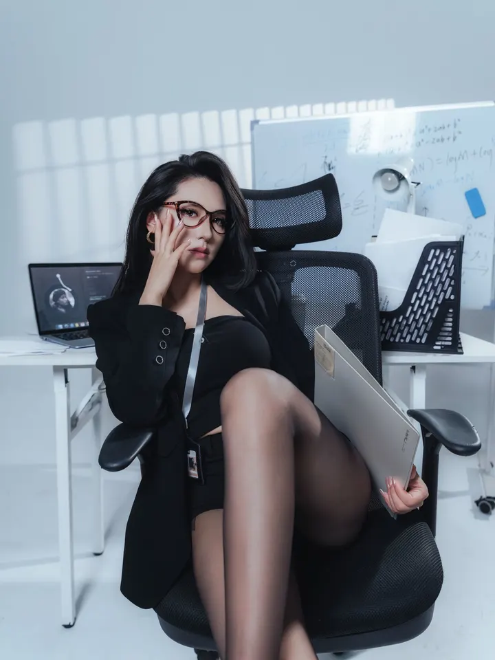 办公室海妖