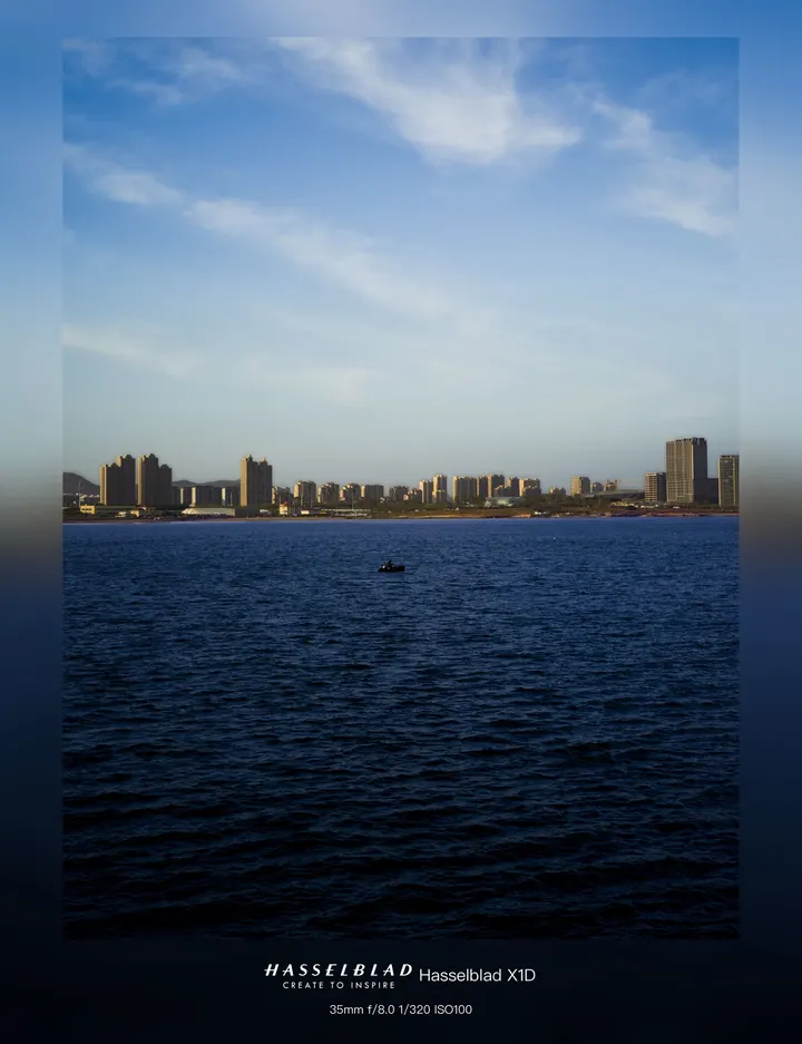 大海和孤舟