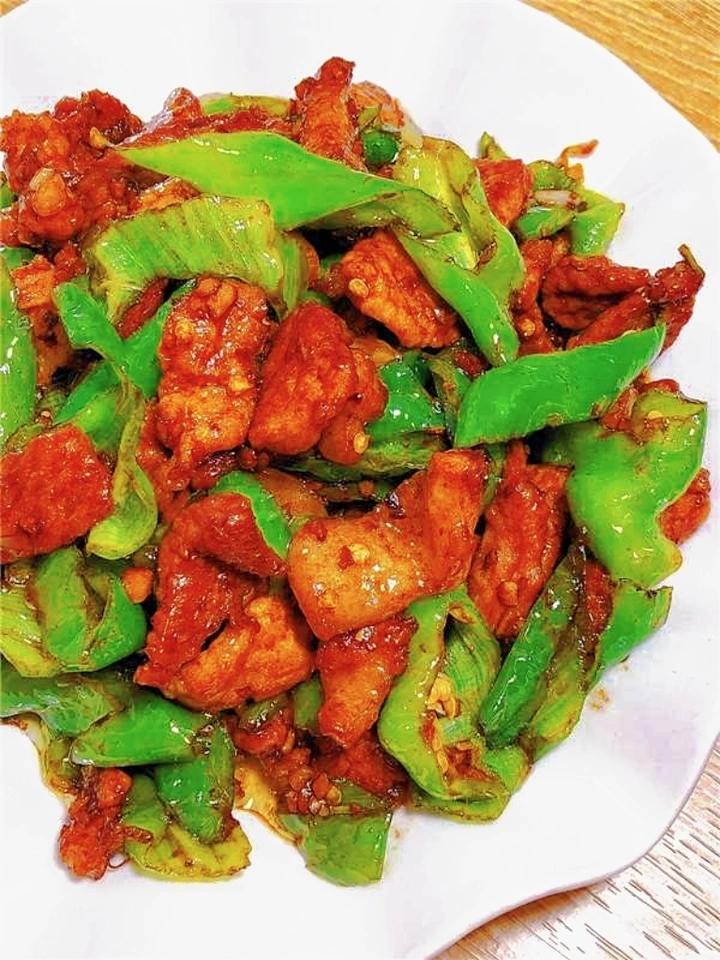 盘子里的食物的特写镜头