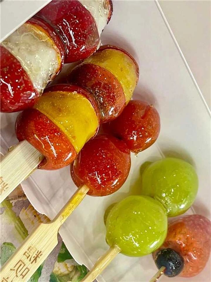 大人小孩只要看见都想吃的冰糖葫