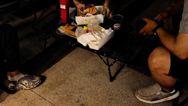 让我们聊聊消费主义