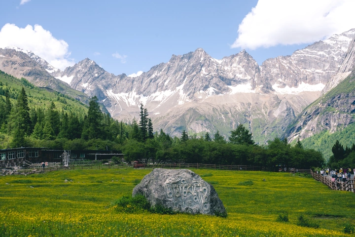四姑娘山双桥沟布达拉峰