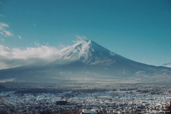 打卡富士山全景！城市与雪山的绝佳同框