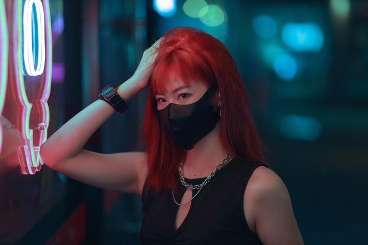 Black mask girl