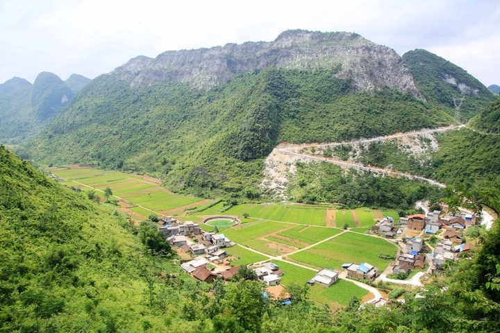 山村