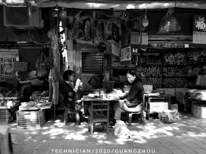 杂货店·母女