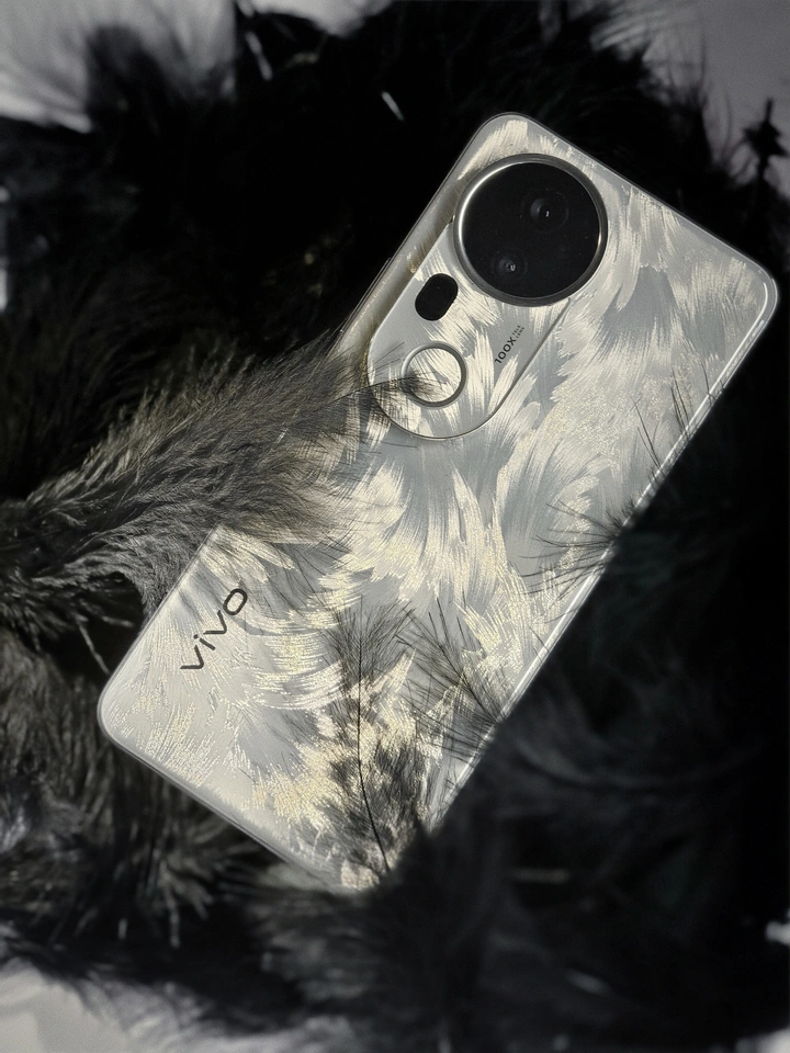 凤羽金辉：S20 Pro 开箱