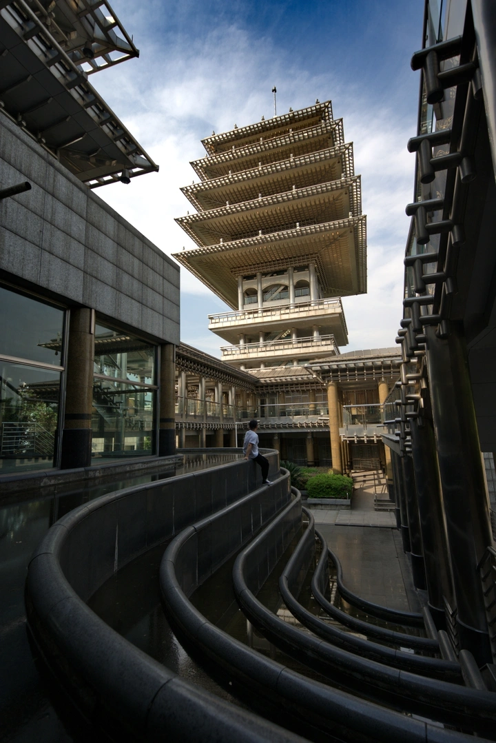 东来阁