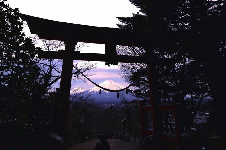 富士山的项链