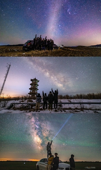 夜晚的照片 有人们在车旁 天空中星星闪烁。