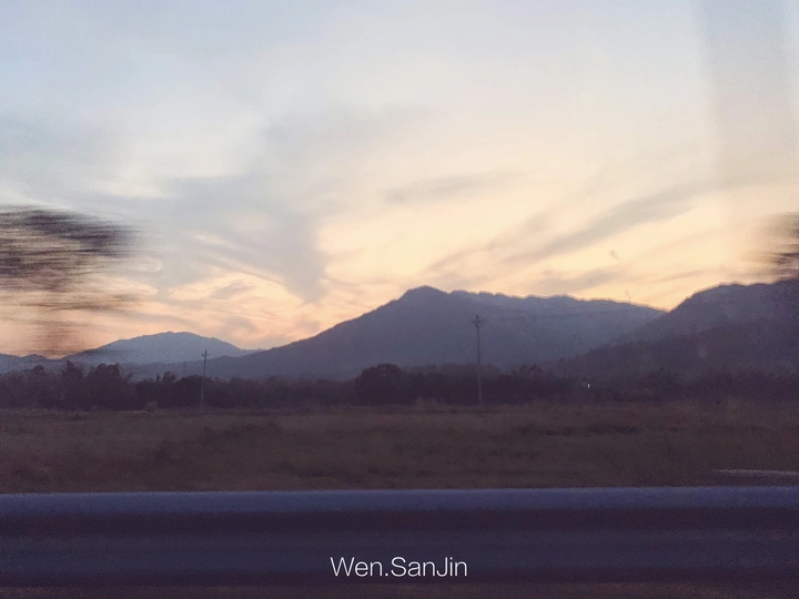 行色匆匆/不负好时光