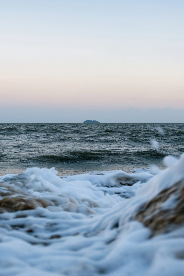 「白浪」