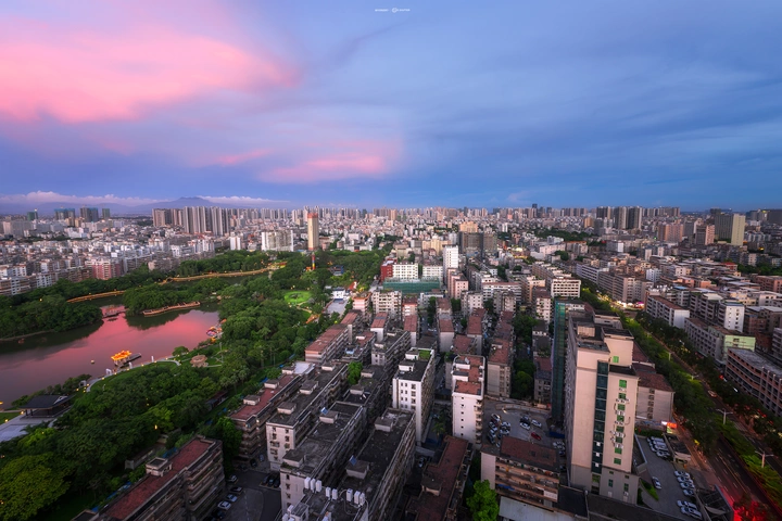 油城南夜
