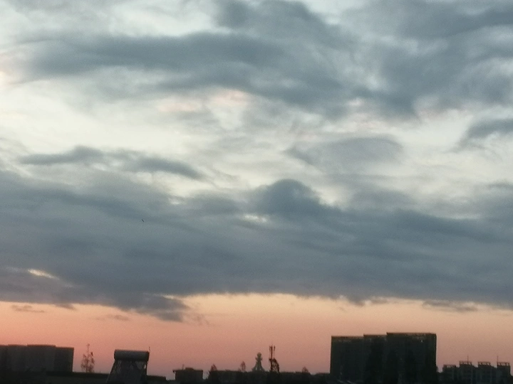 黄昏