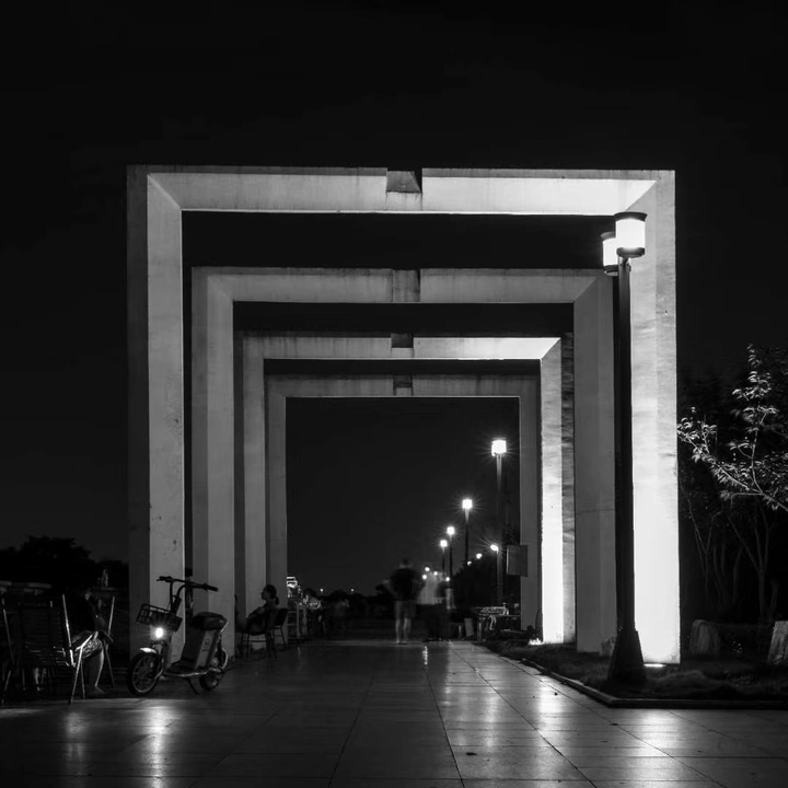 黑白