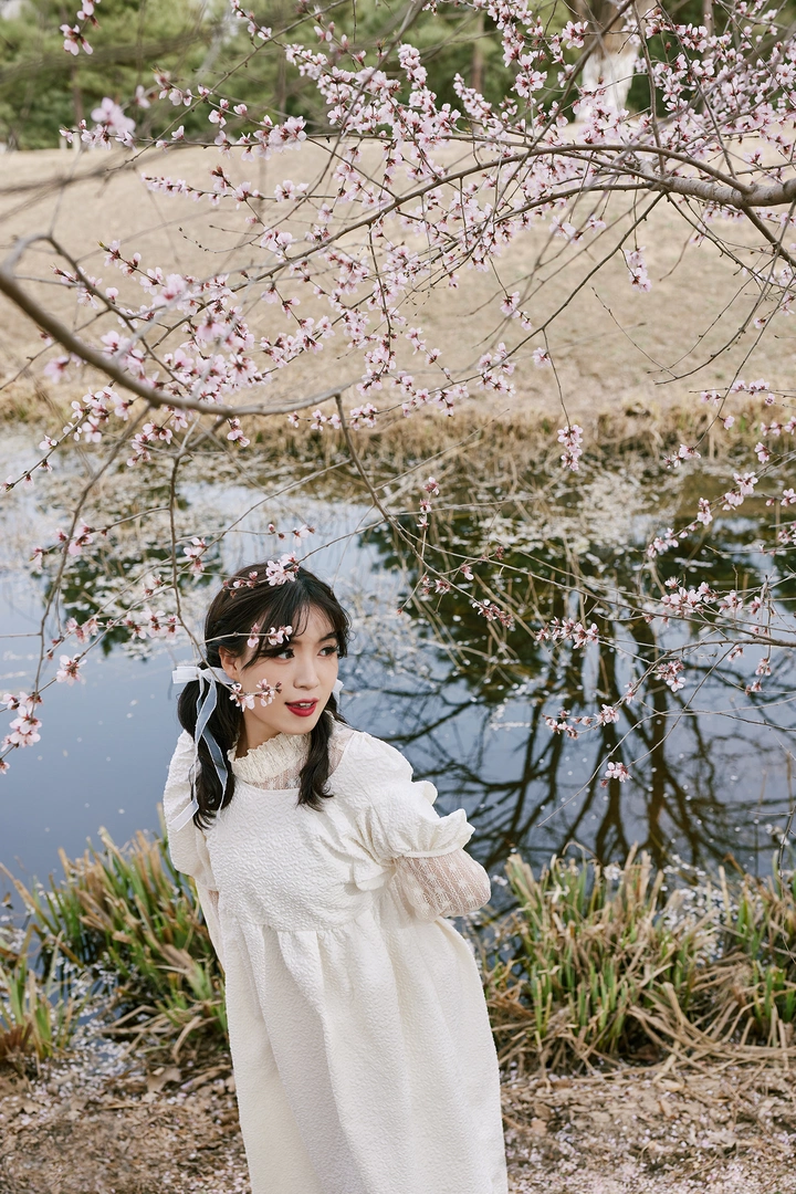 带有“野味”风的花季写真