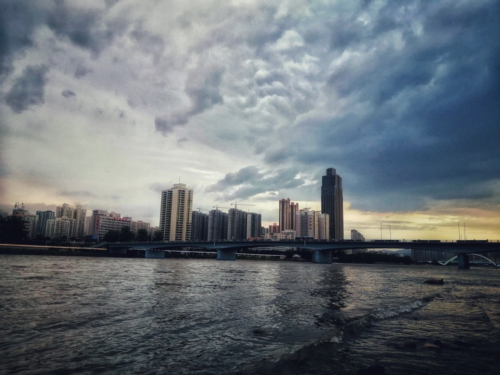 黄河之滨