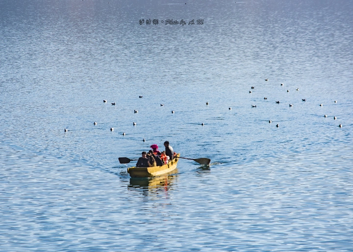 泸沽湖倩影
