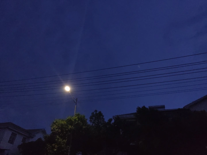 夜色过浓