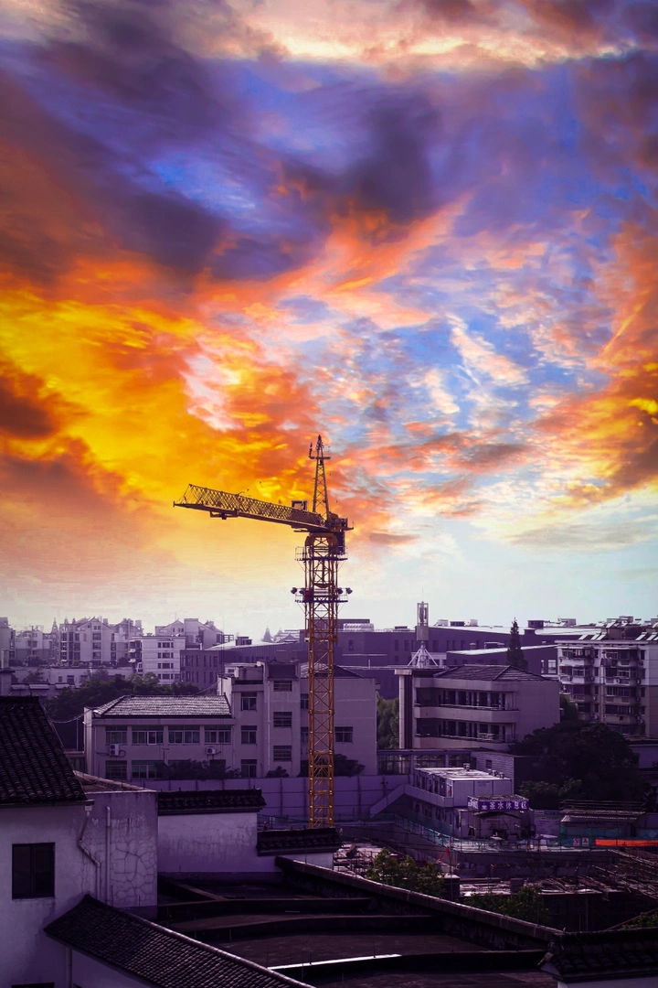 夕阳下的小镇…