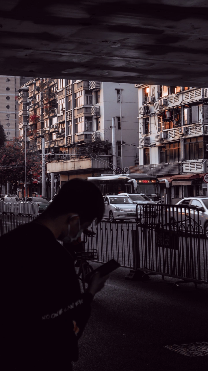 等待中