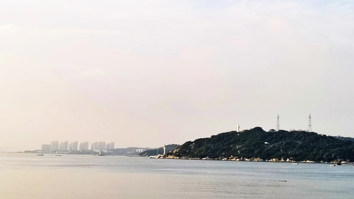 北山湾风景线